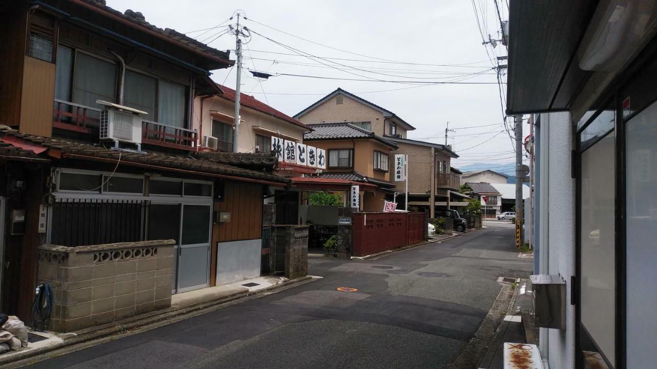 Walking Pilgrimage Hotel Tokiwa Ryokan Ozu  Экстерьер фото